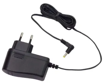 Зарядное устройство Yaesu SAD-11