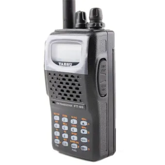 Портативная рация Yaesu FT-60R