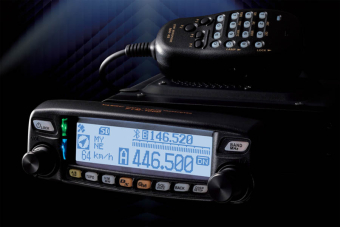 Автомобильная цифровая рация Yaesu FTM-100DR