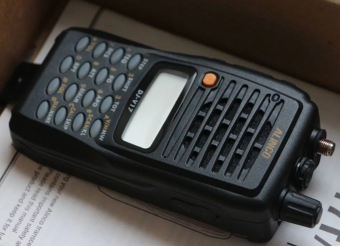 Портативная рация Alinco DJ-V17R