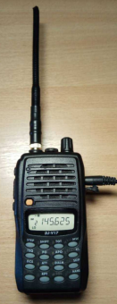 Портативная рация Alinco DJ-V17R